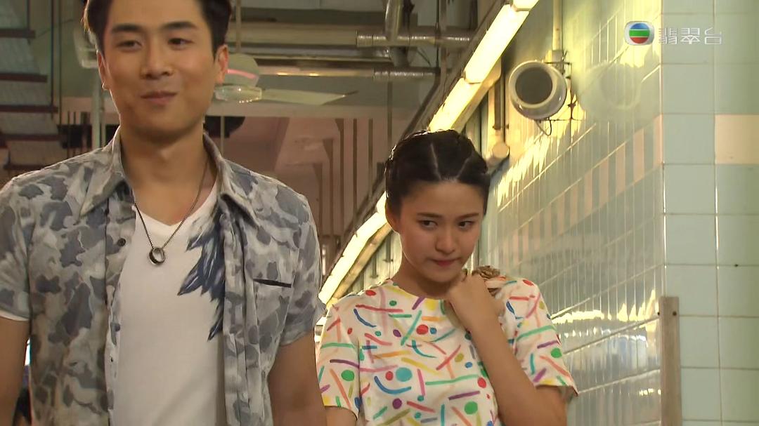 《果栏中的江湖大嫂》剧照第31张图片 《果栏中的江湖大嫂》剧照第31张图片