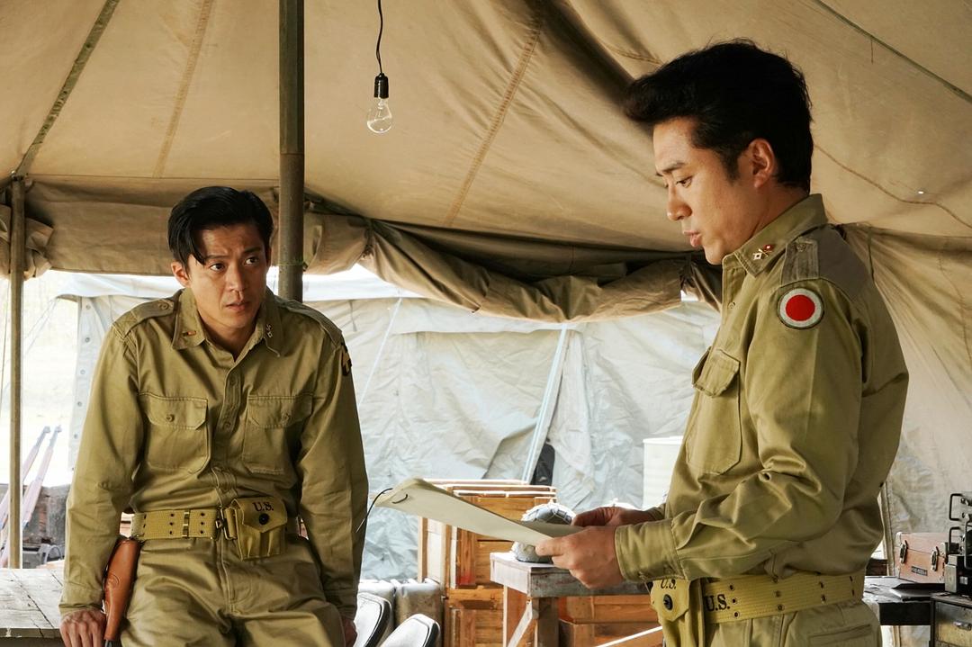 《两个祖国》剧照第14张图片 《两个祖国》剧照第14张图片