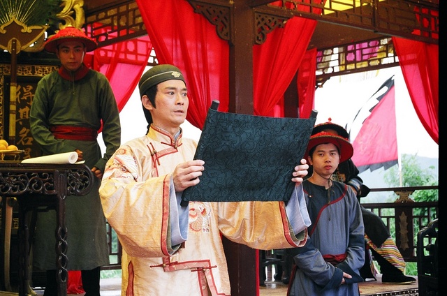 《御用闲人》海报第30张图片 《御用闲人》海报第30张图片