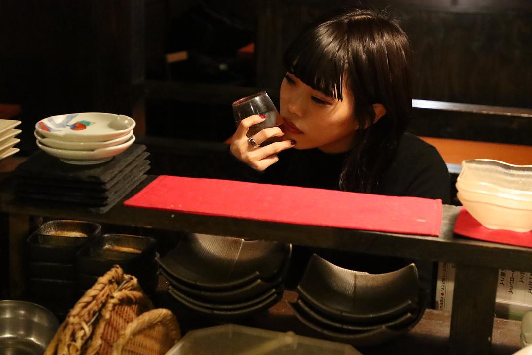 《只在想死的夜晚》剧照第27张图片 《只在想死的夜晚》剧照第27张图片